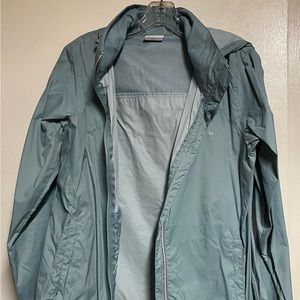 Womens Columbia rain jacket
